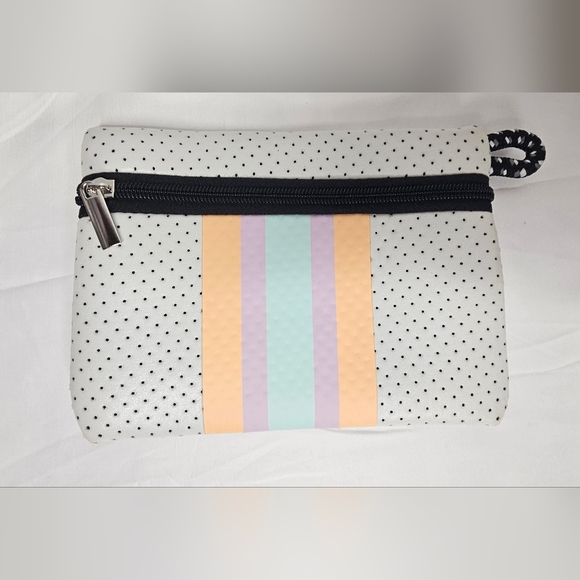 TAYLOR GRAY Neoprene Tote Bag & Clutch - Picture 11 of 15